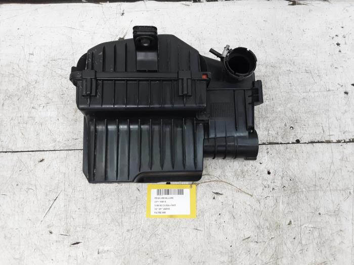 Gebrauchte Luftfilter Peugeot 208 Preis € 75,00 Mit Mehrwertsteuer angeboten von Collignon & Fils