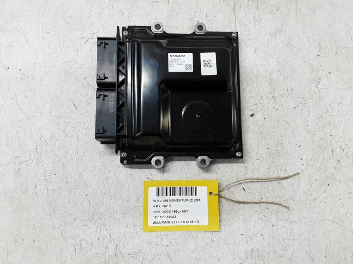 Używane Modul zaplonowy Volvo V60 Cena € 250,00 Z VAT oferowane przez Collignon & Fils