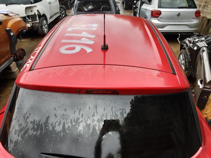Używane Dach Suzuki Swift Cena € 350,00 Z VAT oferowane przez Collignon & Fils