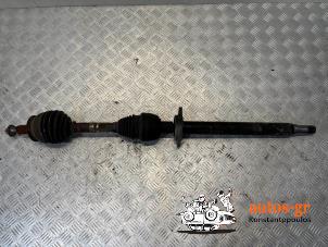 Used Front drive shaft, right Mercedes A-Klasse AMG (W176) 2.0 A-45 AMG Turbo 16V 4-Matic Price € 151,25 Inclusive VAT offered by AUTOS-GR