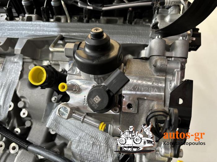 Engine from a BMW 1 serie (F20) 118d 2.0 16V 2017