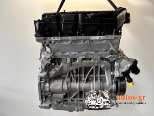 Engine from a BMW 1 serie (F20) 118d 2.0 16V 2017
