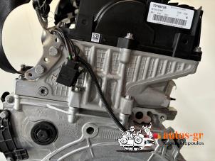 Engine from a BMW 1 serie (F20) 118d 2.0 16V 2017