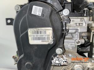 Engine from a Ford Kuga II (DM2) 2.0 TDCi 16V 163 4x4 2014