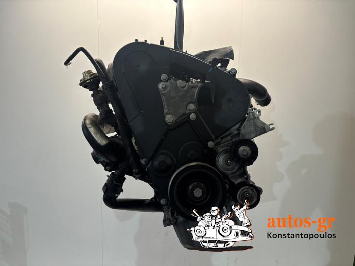 Engine from a Citroën C5 I Break (DE) 2.0 HDi 110 2002