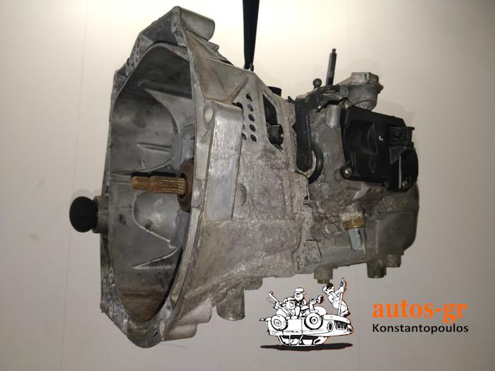Usagé Boîte de vitesse Peugeot 308 (4A/C) 1.6 HDi 16V Prix € 484,00 Prix TTC proposé par AUTOS-GR
