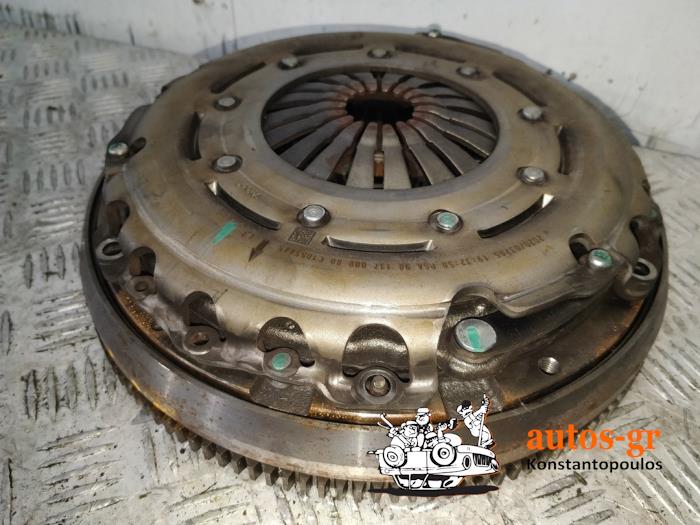 Used Flywheel Peugeot 208 II (UB/UH/UP) 1.2 Vti 12V PureTech 100 Price € 121,00 Inclusive VAT offered by AUTOS-GR