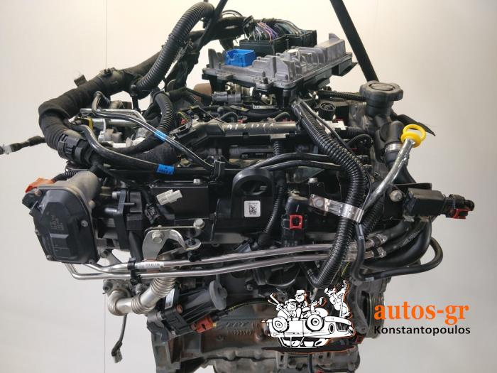 Engine from a Opel Corsa E 1.3 CDTi 16V ecoFLEX 2014