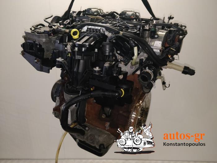 Engine from a Citroën Jumpy (G9) 2.0 HDI 140 16V 2010