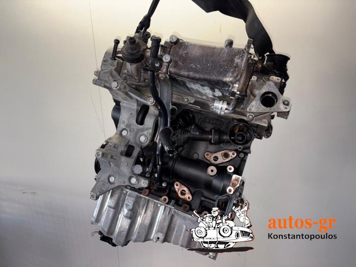 Engine from a Audi A6 Avant (C7) 2.0 TDI 16V 2017