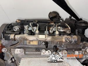 Engine from a Audi A6 Avant (C7) 2.0 TDI 16V 2017