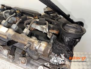 Engine from a Audi A6 Avant (C7) 2.0 TDI 16V 2017