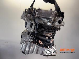 Engine from a Audi A6 Avant (C7) 2.0 TDI 16V 2017