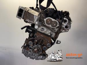 Engine from a Audi A6 Avant (C7) 2.0 TDI 16V 2017