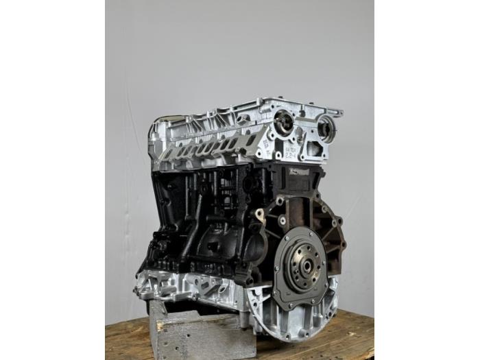 Engine from a Ford Transit Custom 2.2 TDCi 16V 2016