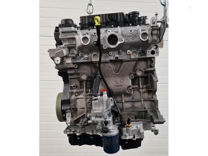 Engine from a Peugeot Boxer (U9) 2.0 BlueHDi 130 2018