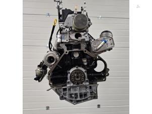 Motor van een Opel Astra J GTC (PD2/PF2) 1.7 CDTi 16V ecoFLEX 110 2013
