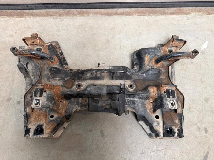 Usados Subchasis Opel Crossland (X) 1.5 CDTI 120 Precio € 242,00 IVA incluido ofrecido por SP Parts