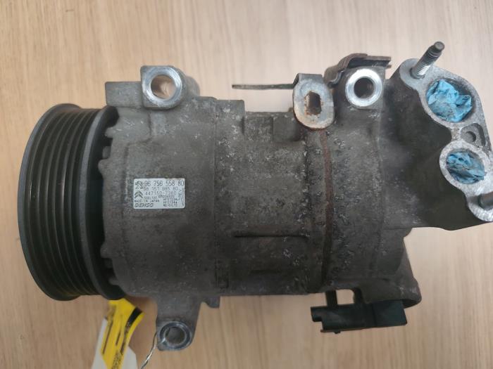 Usagé Compresseur de clim Opel Crossland (X) 1.5 CDTI 120 Prix € 181,50 Prix TTC proposé par SP Parts