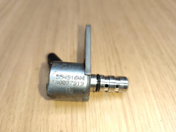 Begagnade Oljetryckssensor Opel Astra K 1.6 CDTI 110 16V Pris € 36,30 Inklusive moms erbjuds av SP Parts