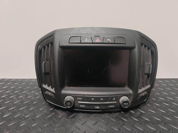 Begagnade Innerdisplay Opel Insignia Mk.I Pris € 181,50 Inklusive moms erbjuds av SP Parts
