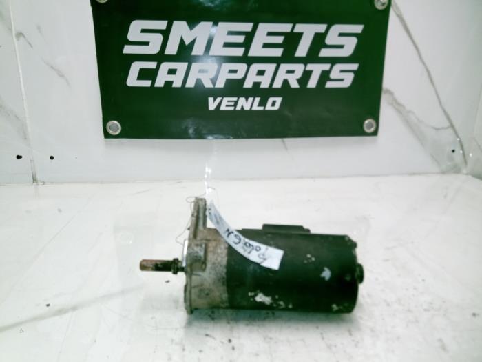 Begagnade Startmotor Volkswagen Polo III (6N1) 1.0i 45 Pris € 24,94 Marginaltabell erbjuds av Smeets Autos Venlo