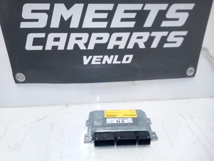 Used Engine management computer Renault Clio IV Estate/Grandtour (7R) 0.9 Energy TCE 75 12V Price € 119,94 Margin scheme offered by Smeets Autos Venlo