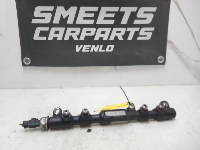 Usagé Système d'injection Ford Mondeo III Wagon 2.0 TDCi 115 16V Prix € 47,94 Règlement à la marge proposé par Smeets Autos Venlo