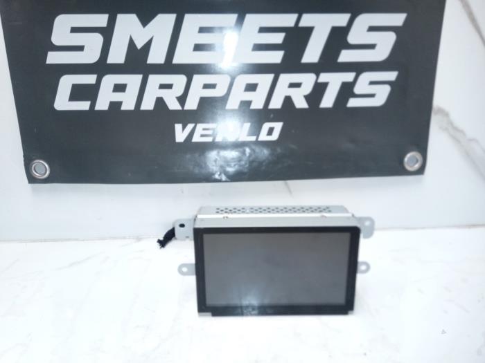 Begagnade Innerdisplay Nissan Almera Tino (V10M) 1.8 16V Pris € 38,94 Marginaltabell erbjuds av Smeets Autos Venlo