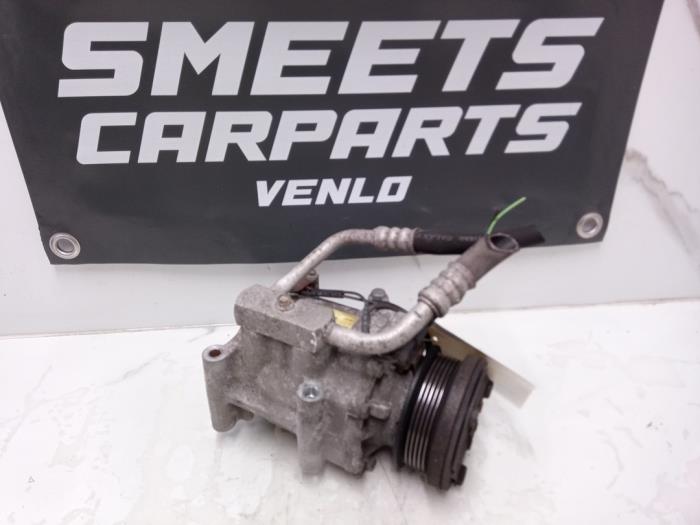 Usagé Compresseur de clim Ford Focus 1 1.6 16V Prix € 29,94 Règlement à la marge proposé par Smeets Autos Venlo