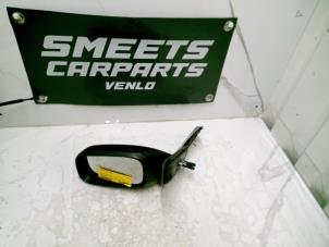 Begagnade Skärmspegel, vänster Saab 9-5 (YS3E) 2.3t 16V Pris € 39,99 Marginaltabell erbjuds av Smeets Autos Venlo