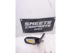 Begagnade Skärmspegel, vänster Saab 9-5 (YS3E) 2.3t 16V Pris € 39,99 Marginaltabell erbjuds av Smeets Autos Venlo