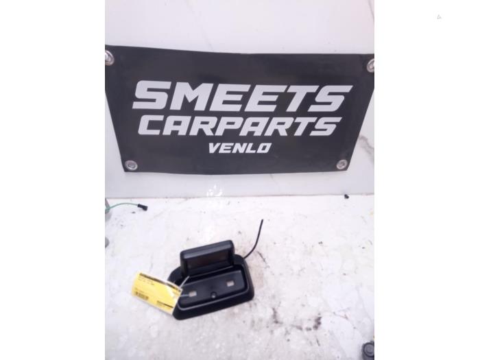 Gebrauchte Navigation Display Volvo S40 (MS) 2.4i 20V Preis € 48,94 Margenregelung angeboten von Smeets Autos Venlo