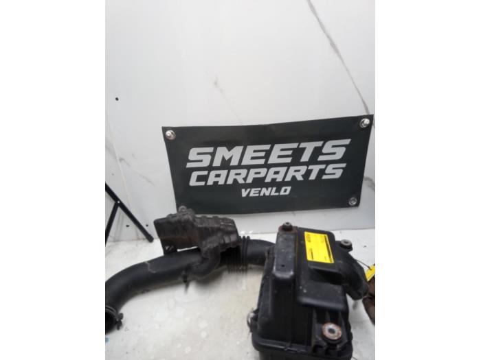 Begagnade Luftfilterhus Mazda MX-5 (NB18/35/8C) 1.6i 16V Pris € 75,00 Marginaltabell erbjuds av Smeets Autos Venlo