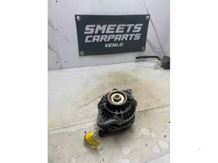 Begagnade Dynamo Mazda Demio (DW) 1.3 16V Pris € 39,99 Marginaltabell erbjuds av Smeets Autos Venlo