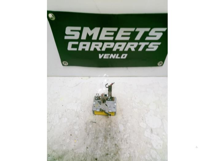 Used Power steering computer Hyundai i20 1.4i 16V Price € 37,94 Margin scheme offered by Smeets Autos Venlo