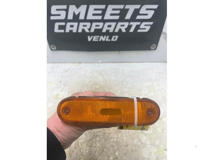 Headlight reflector