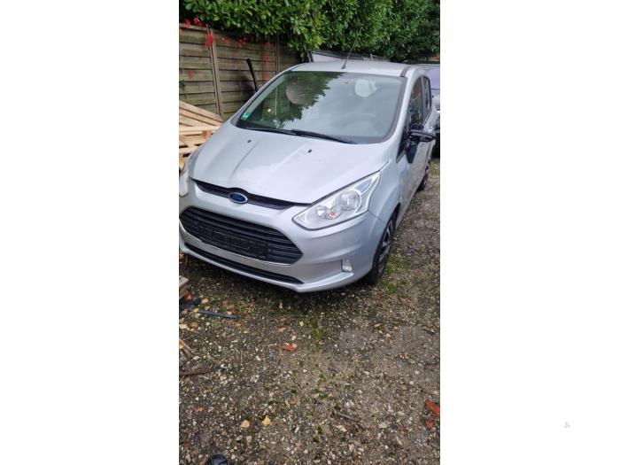 Używane Reflektor prawy Ford B-Max (JK8) 1.0 EcoBoost 12V 100 Cena € 169,94 Procedura marży oferowane przez Smeets Autos Venlo