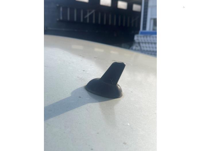 Używane Antena Renault Vel Satis (BJ) 3.5 V6 24V Autom. Cena € 49,99 Procedura marży oferowane przez Smeets Autos Venlo