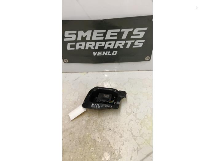 Używane Modul centralnego zamka Ford B-Max (JK8) 1.0 EcoBoost 12V 100 Cena € 34,99 Procedura marży oferowane przez Smeets Autos Venlo