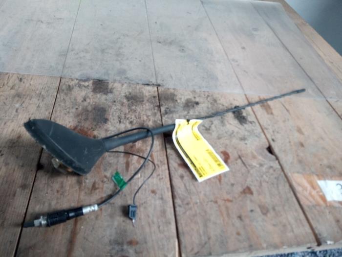 Używane Antena Citroen C3 (FC/FL/FT) 1.4 Cena € 19,99 Procedura marży oferowane przez Smeets Autos Venlo