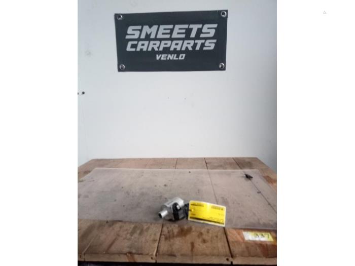 Begagnade MAP-sensor (insugsrör) Skoda Octavia Combi (1U5) 2.0 Pris € 14,98 Marginaltabell erbjuds av Smeets Autos Venlo