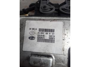 Engine management computer from a Renault Clio II (BB/CB) 1.2 16V 2004