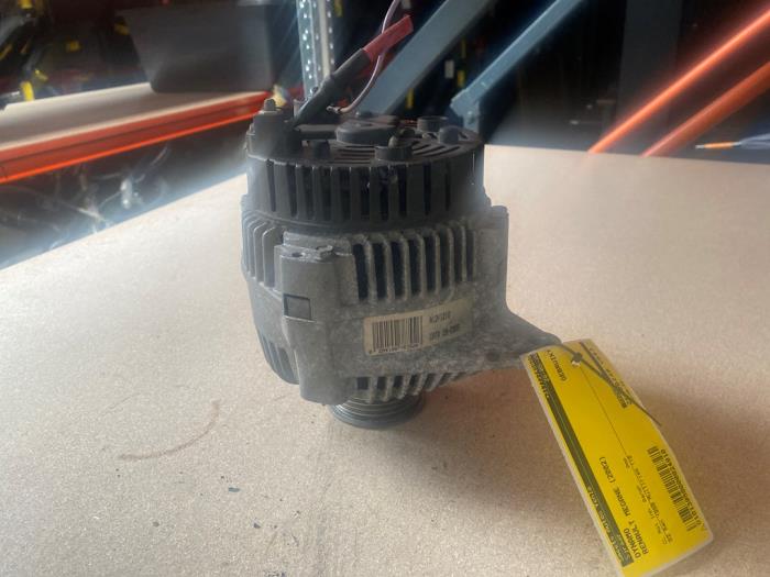 Begagnade Dynamo Renault Megane (EA) 2.0i Pris € 39,99 Marginaltabell erbjuds av Smeets Autos Venlo