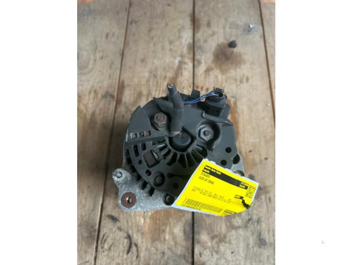 Begagnade Dynamo Audi A2 (8Z0) 1.6 FSI 16V Pris € 34,99 Marginaltabell erbjuds av Smeets Autos Venlo