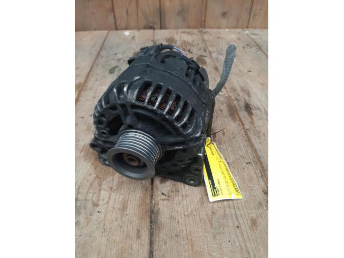 Dynamo Volkswagen Golf V (1K1), 2003 / 2010 1.6 FSI 16V, Fließheck, Benzin, 1.598cc, 85kW (116pk), FWD, BAG, 2003-10 / 2004-07, 1K1 (Gebraucht)