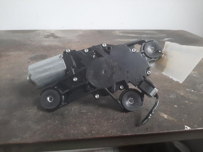 Rear window wiper motor