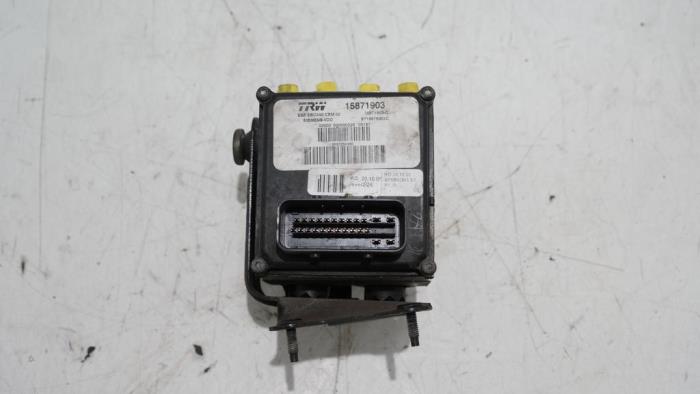 Begagnade ABS-dator Citroen C6 Pris € 109,25 Marginaltabell erbjuds av Bart Ebben