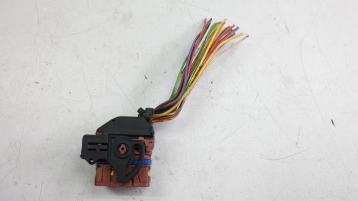 Gebrauchte Stecker Peugeot 307 Preis € 57,50 Margenregelung angeboten von Bart Ebben