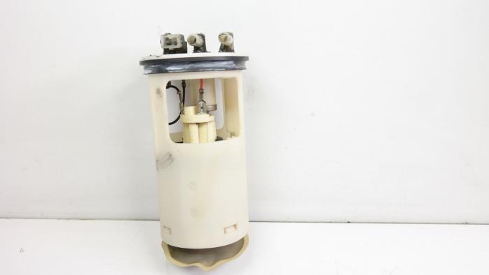 Begagnade Bensinpump Peugeot 106 Pris € 51,75 Marginaltabell erbjuds av Bart Ebben
